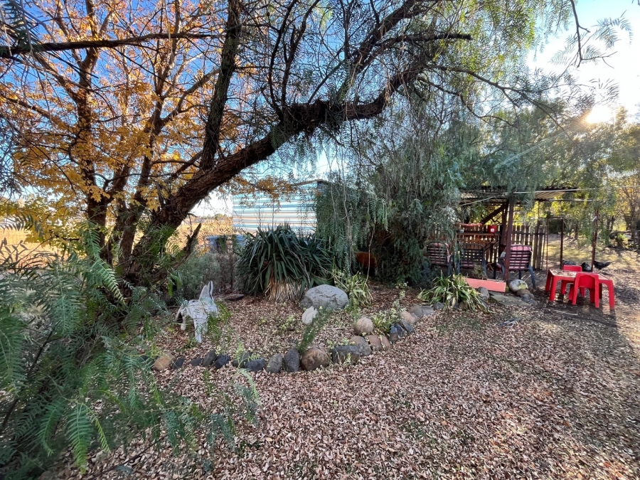 4 Bedroom Property for Sale in Roodewal Free State
